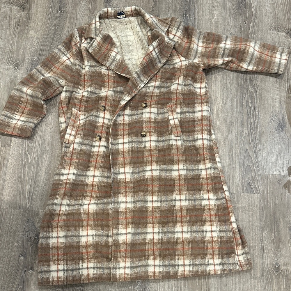 ARULA Tan and Cream Checkered Trench Coat
